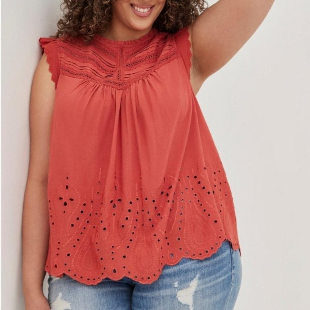 NWT Torrid Eyelet Pintuck Detail Top